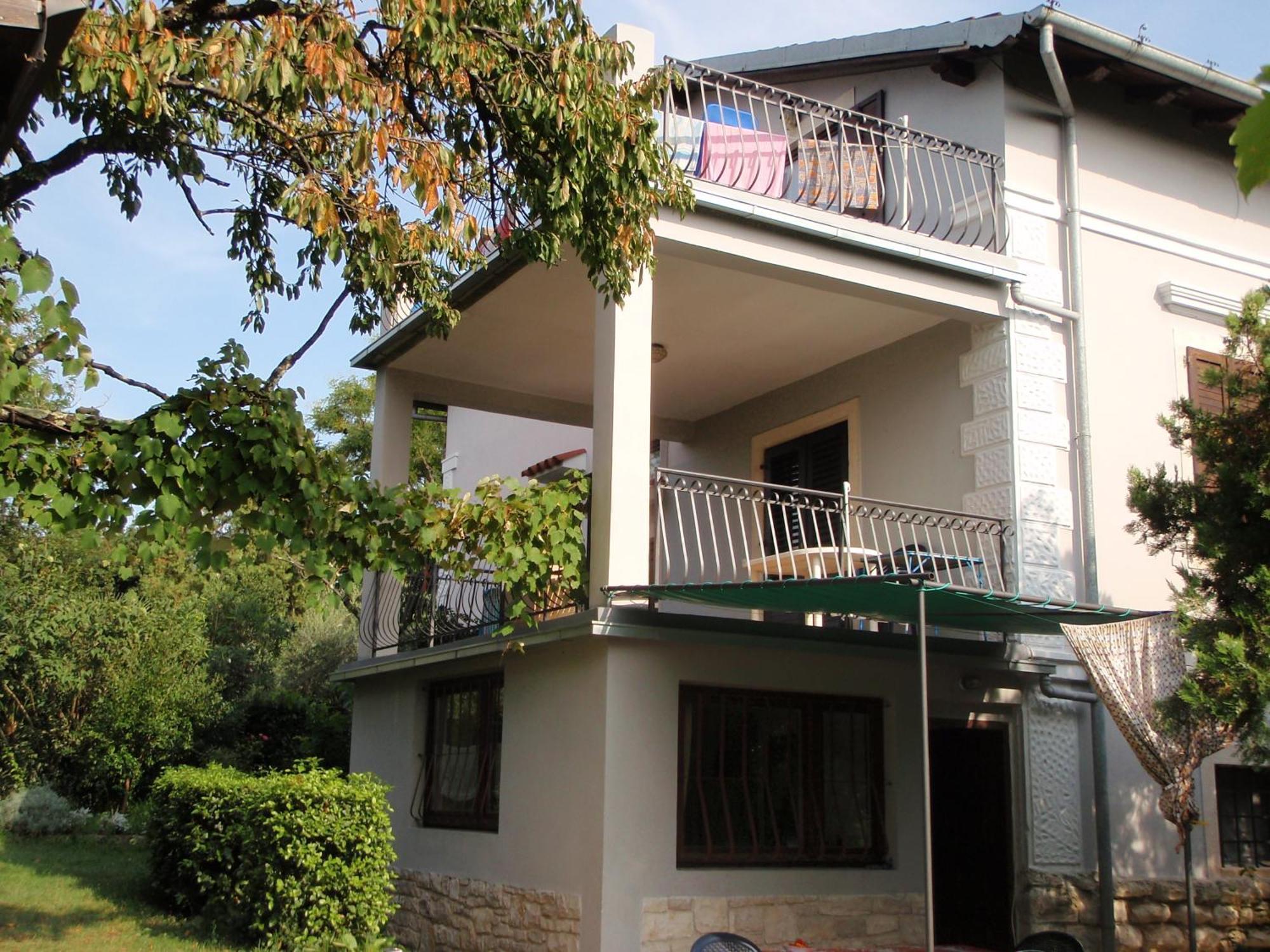 Apartments Miri ザンブラティヤ エクステリア 写真
