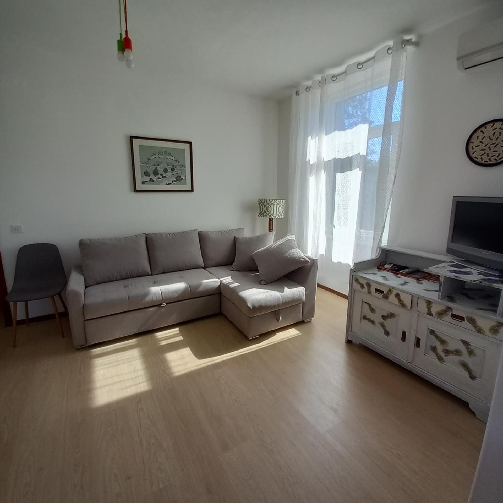 Apartments Miri ザンブラティヤ エクステリア 写真