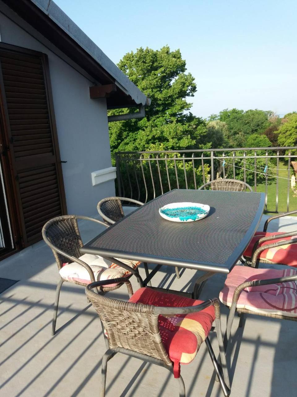 Apartments Miri ザンブラティヤ エクステリア 写真